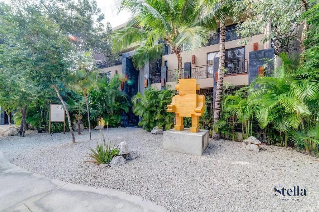 Luxurious Oasis Jacuzzi With Art Gallery And Pool Tulum Apartment